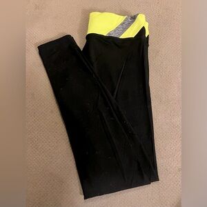 VS Pink Ultimate Yoga Leggings